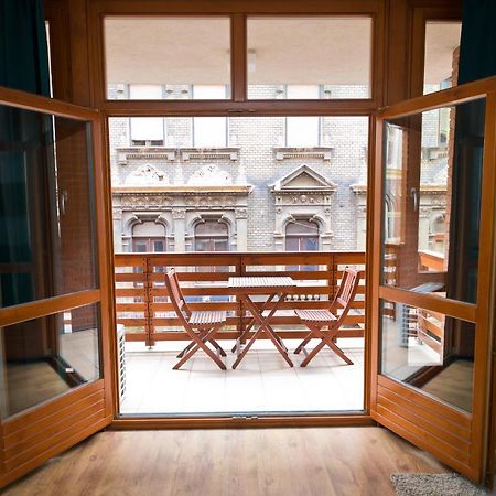 Lovag Studio Apartment Budapest Ngoại thất bức ảnh
